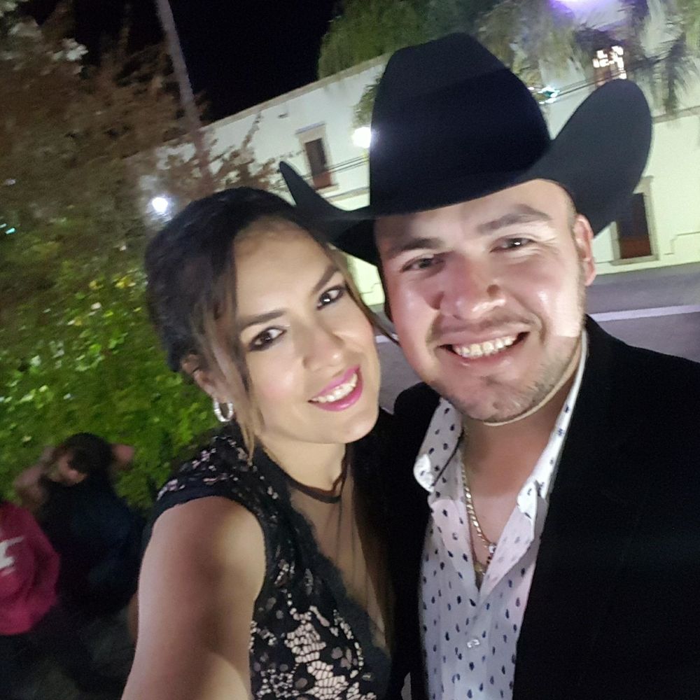 Meet your Posher, Yesenia